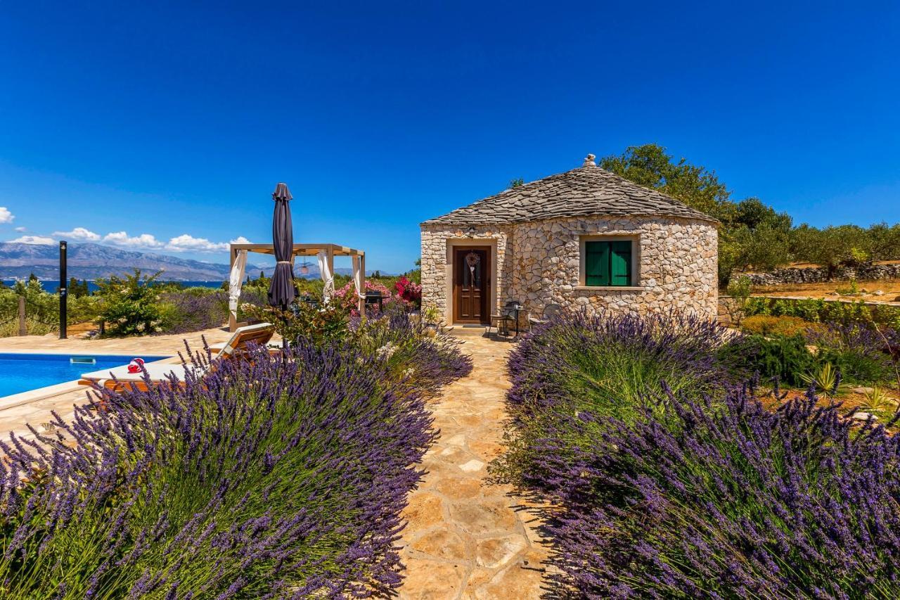 Magical Island Home Supetar Dış mekan fotoğraf
